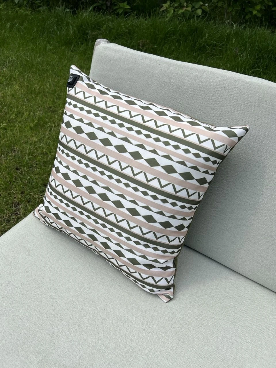 Merkloos Warmpi Verwarmd Outdoor Sierkussen - Green 3 Merkloos Warmpi Verwarmd Outdoor Sierkussen - Green - Afbeelding 3