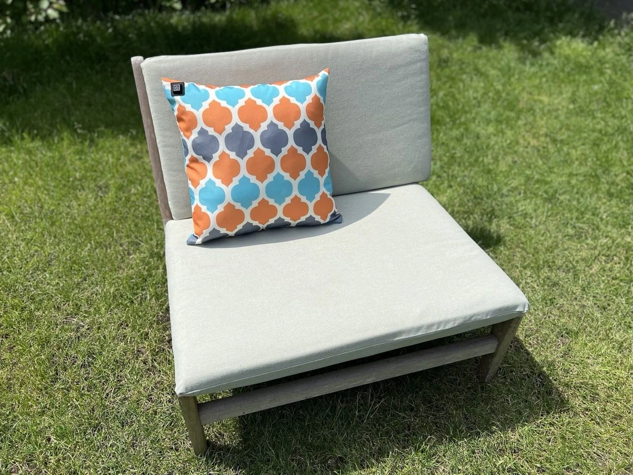 Merkloos Warmpi Verwarmd Outdoor Sierkussen - Orange 2 Merkloos Warmpi Verwarmd Outdoor Sierkussen - Orange - Afbeelding 2